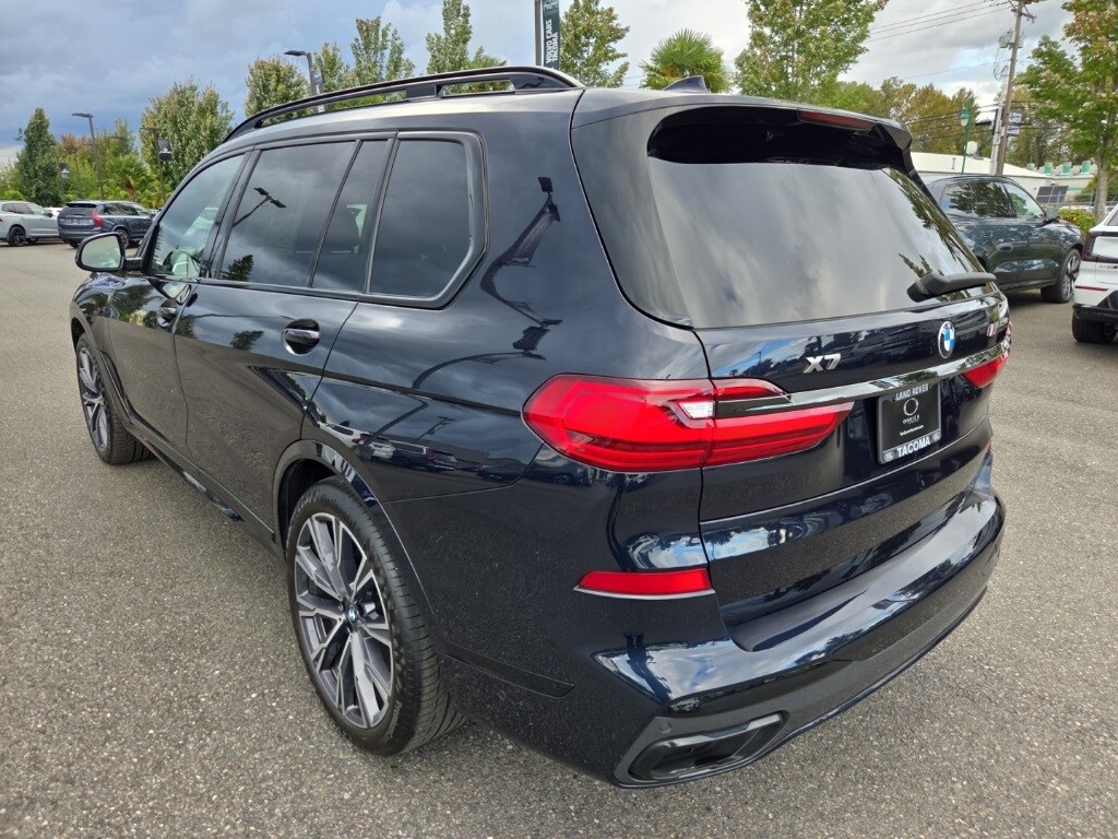 2022 Bmw X7 M50i photo 3