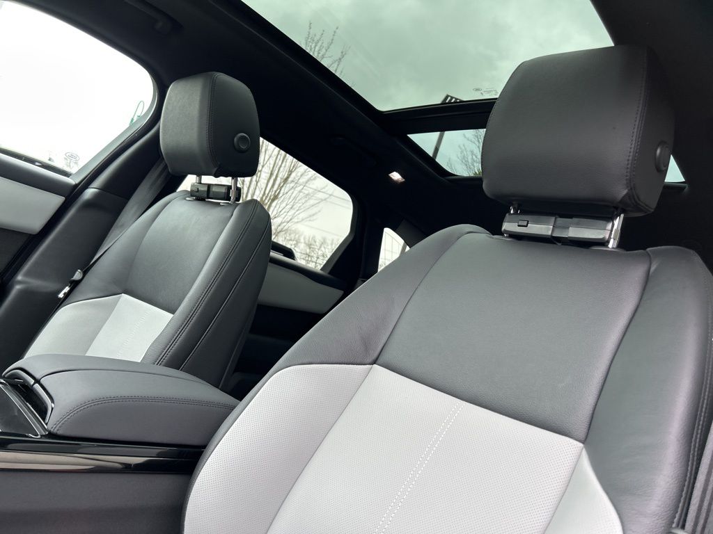 2026 Land Rover Range Rover Velar Dynamic SE - Photo 14