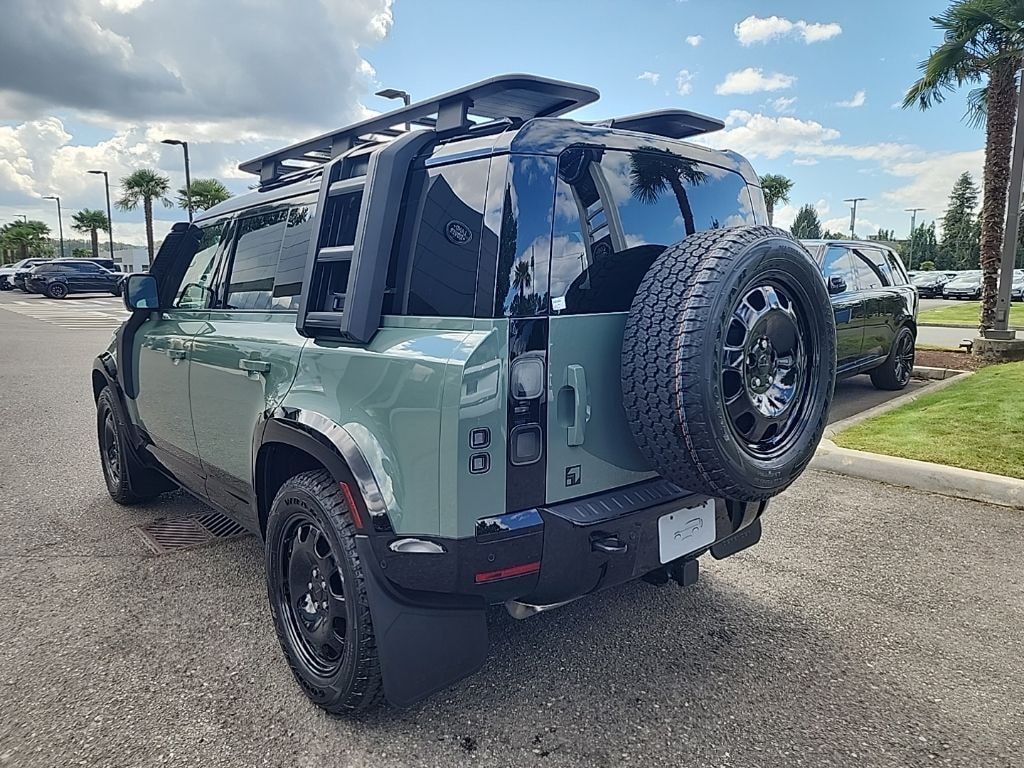 New 2026 Land Rover Defender 110 Trophy Edition - Keswick Defender 110 Trophy Edition - Keswick SUV