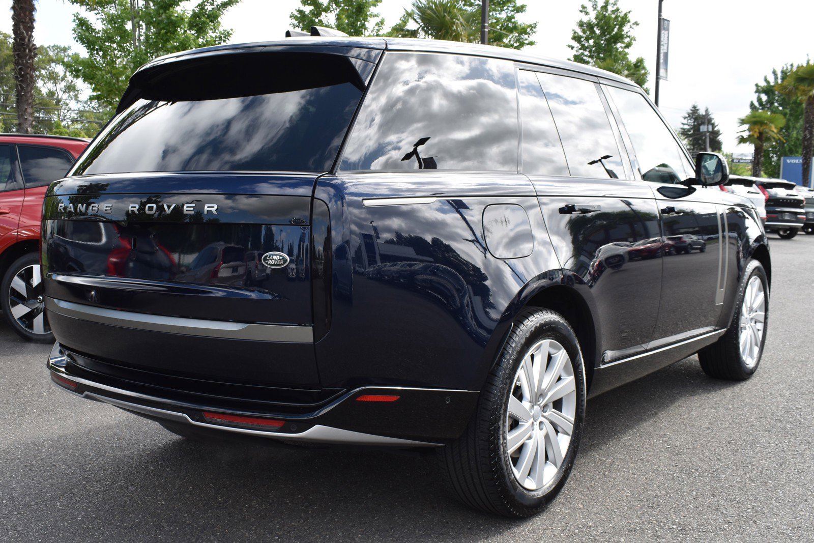 Certified 2023 Land Rover Range Rover SE with VIN SALKP9FUXPA020448 for sale in Fife, WA