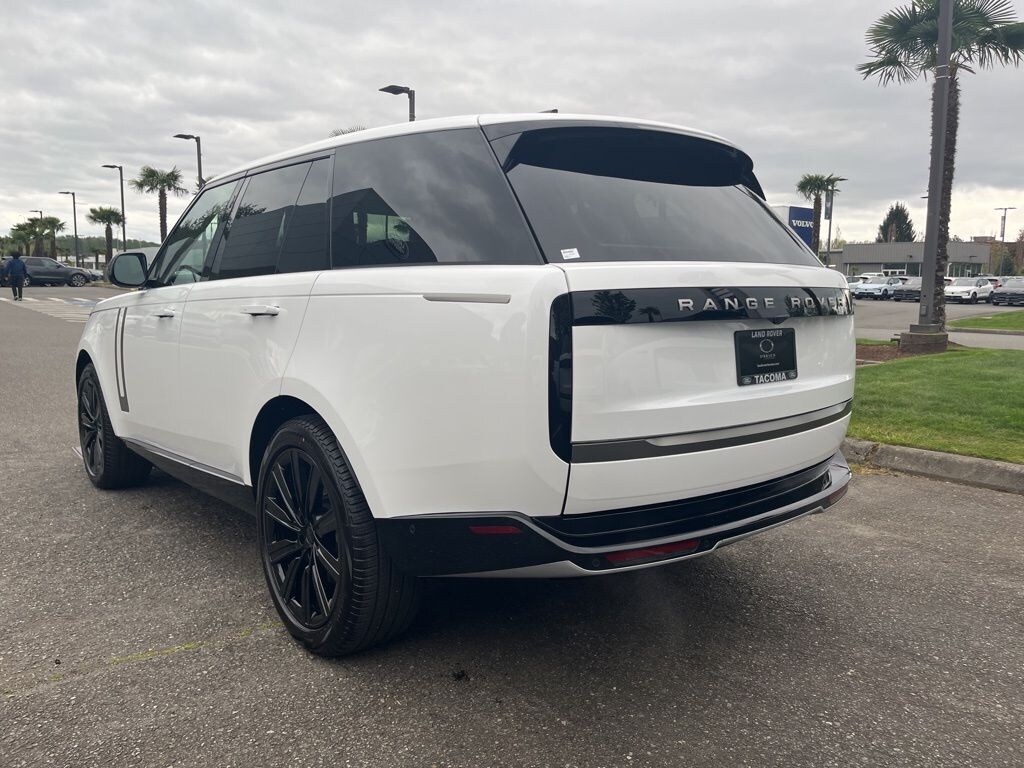 New 2026 Land Rover Range Rover SE SUV