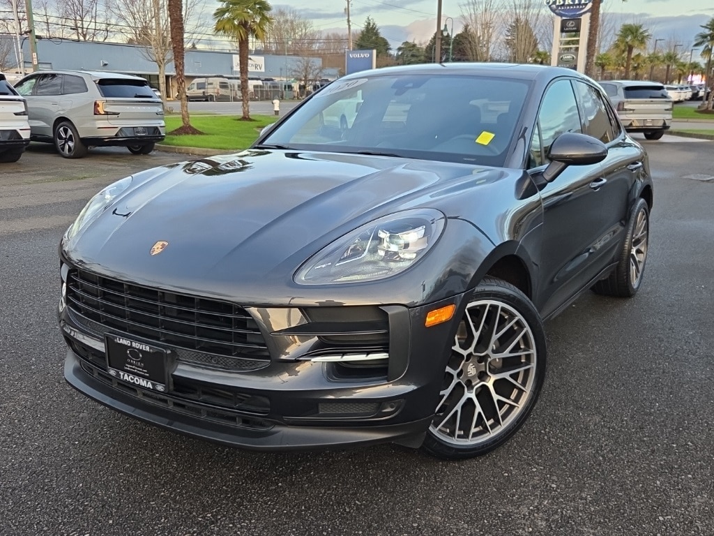 2020 Porsche Macan Base's photo
