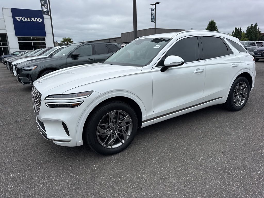 2025 Genesis GV70 2.5T Standard AWD's photo