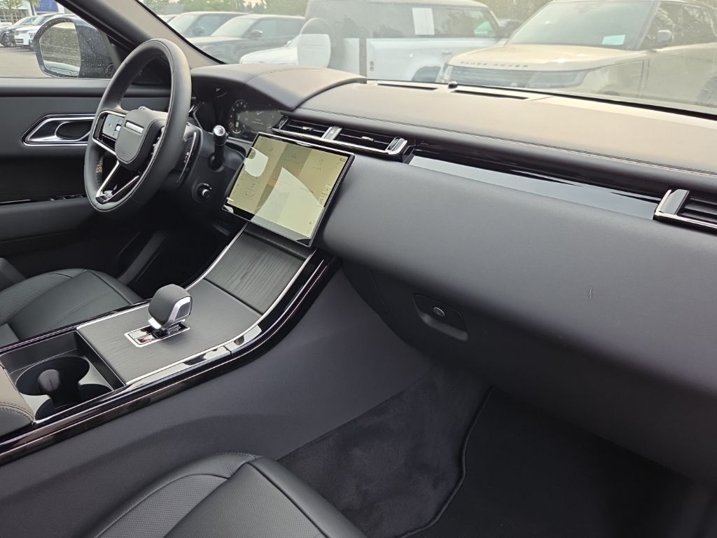 2026 Land Rover Range Rover Velar Dynamic SE - Photo 20
