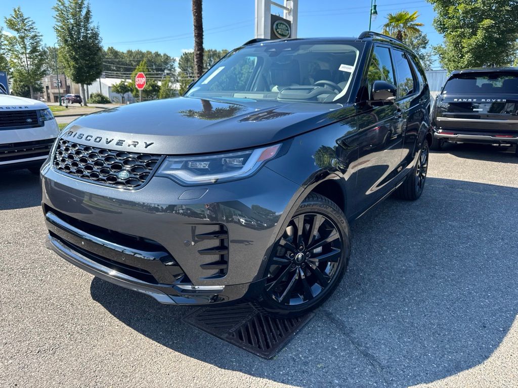 2026 Land Rover Discovery SUV 