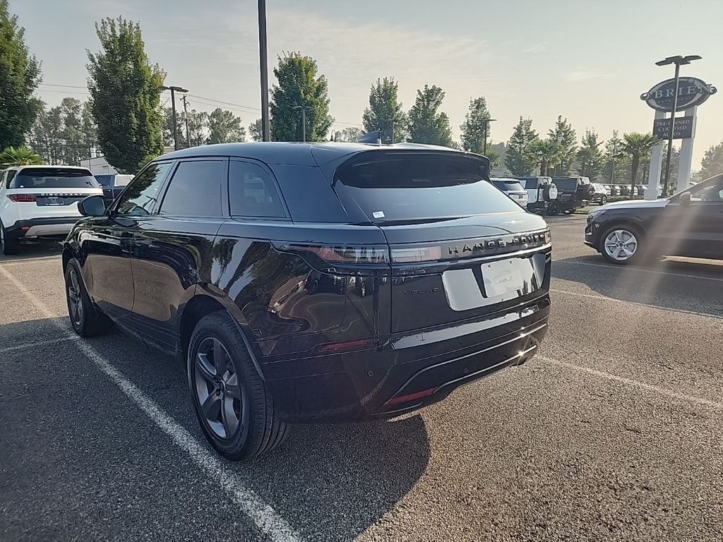Used 2025 Land Rover Range Rover Velar Dynamic SE SUV