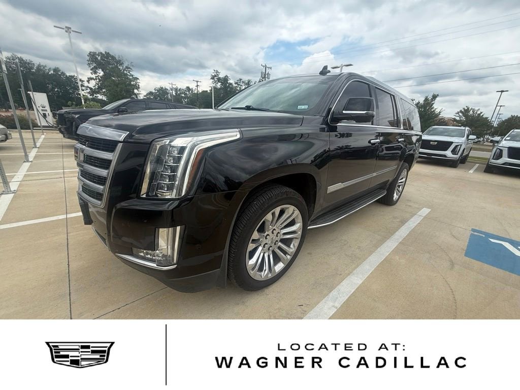 2019 Cadillac Escalade ESV 2WD Luxury's photo