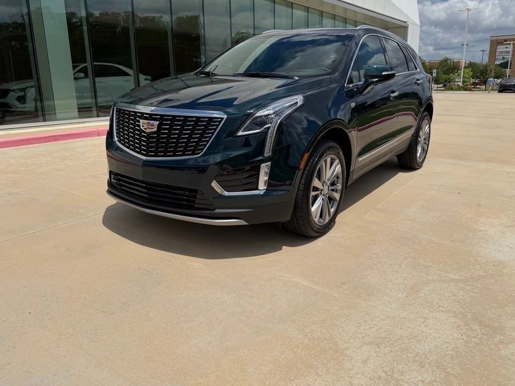 New 2026 CADILLAC XT5 Premium Luxury