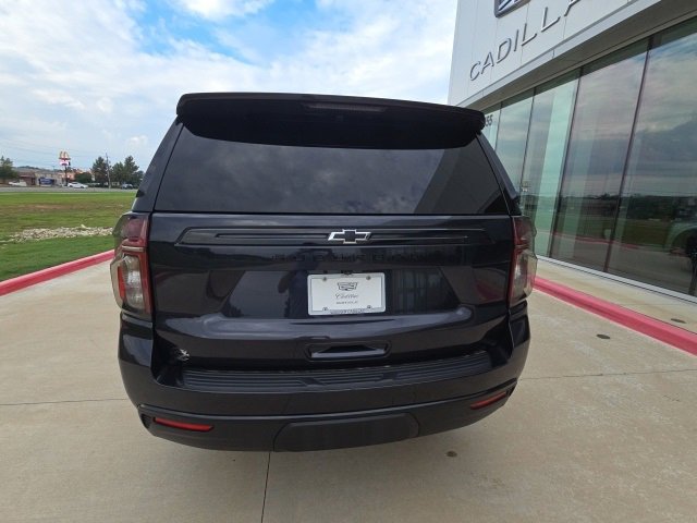 2023 Chevrolet Suburban Z71 photo 3