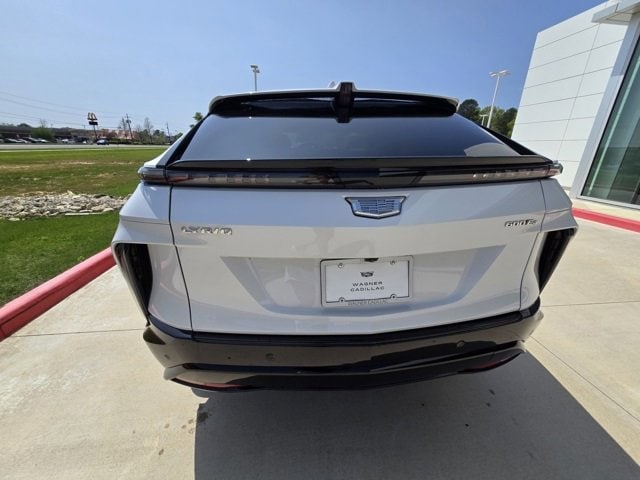 2025 Cadillac Lyriq Sport photo 4