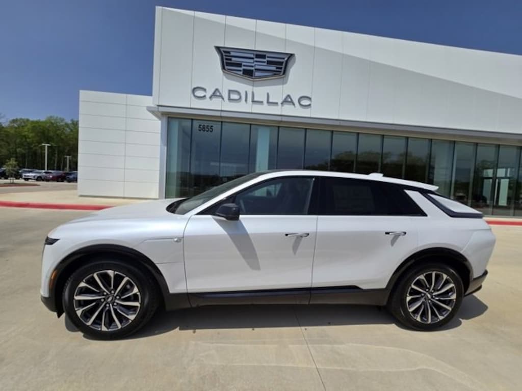 New 2025 CADILLAC LYRIQ Sport 1 SUV