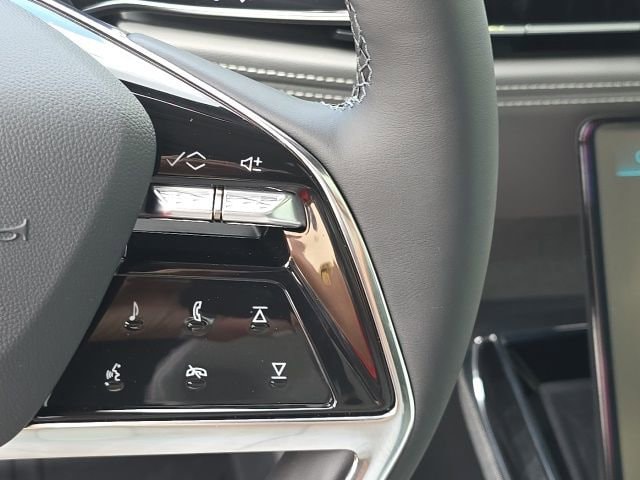 2026 Cadillac Escalade IQ Sport - Photo 25