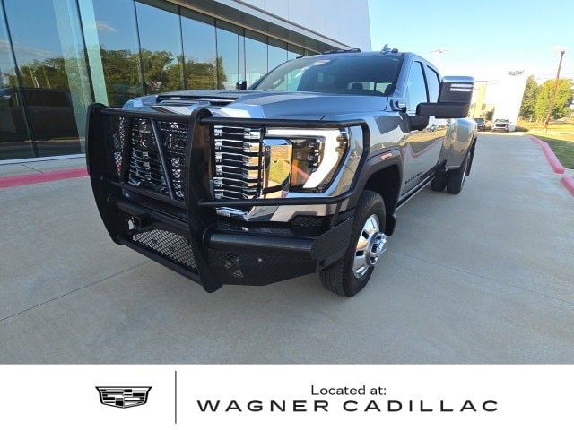 2024 GMC Sierra 3500HD Denali Ultimate's photo