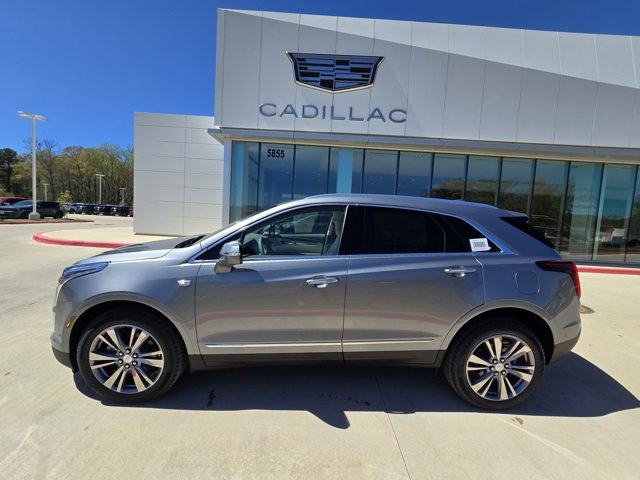 2025 Cadillac XT5 Premium Luxury photo 2