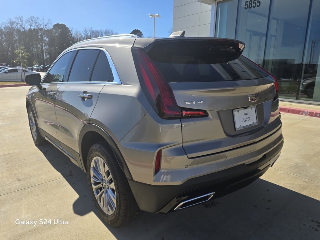 Used 2024 CADILLAC XT4 Premium Luxury SUV