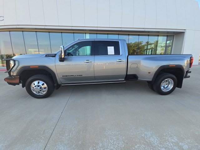 2024 Gmc Sierra 3500 HD Denali Ultimate photo 2