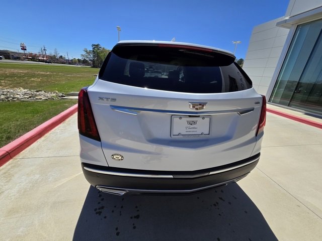 2025 Cadillac XT5 Premium Luxury photo 4