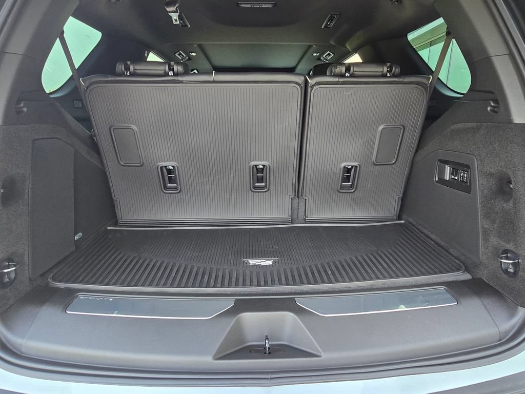 2026 Cadillac Escalade Sport - Photo 39