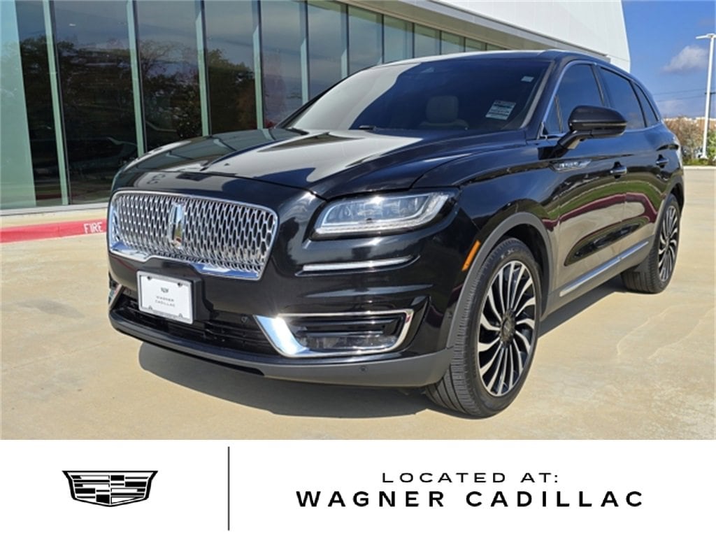 2019 Lincoln Nautilus Black Label's photo