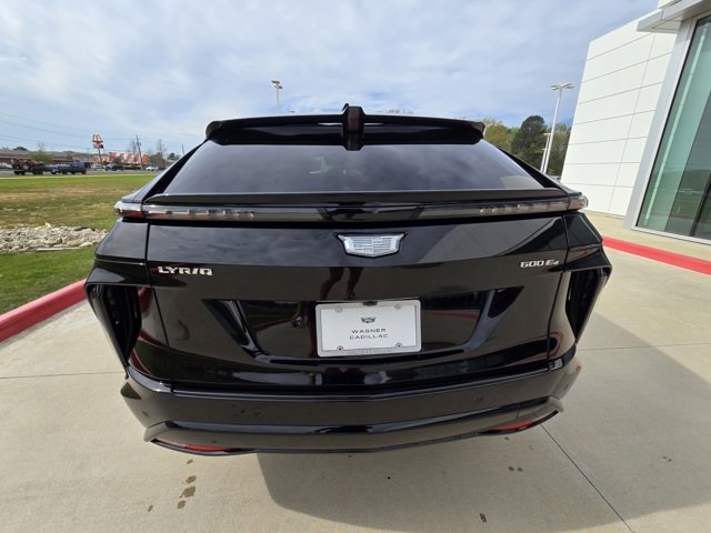 2025 Cadillac Lyriq Sport photo 4