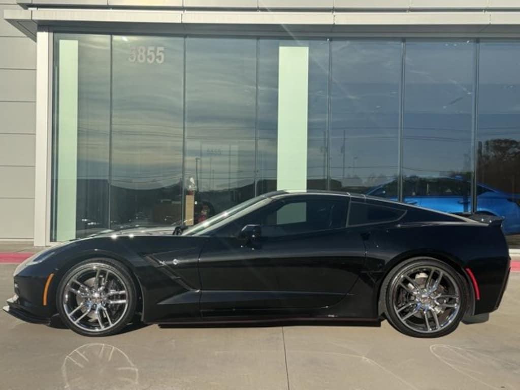 Used 2017 Chevrolet Corvette Stingray Stingray Z51 Coupe