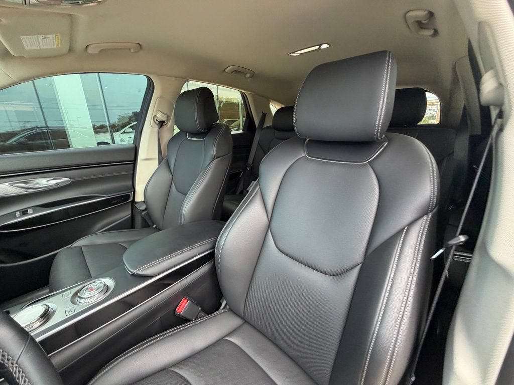 2023 GENESIS GV70 Standard - Photo 17