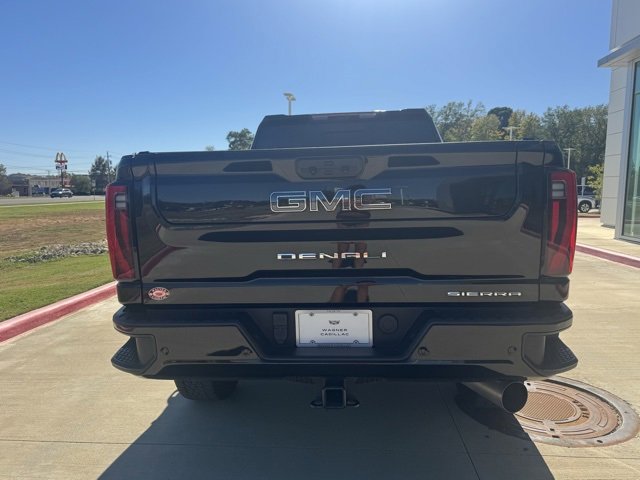 2024 Gmc Sierra 2500 HD Denali Ultimate photo 2