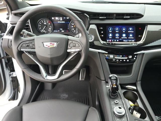 2025 Cadillac XT6 Sport - Photo 21