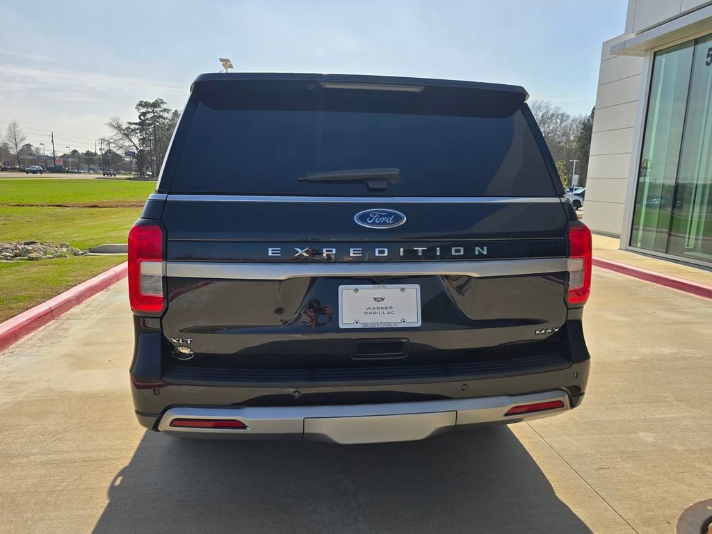 Used 2022 Ford Expedition Max XLT SUV