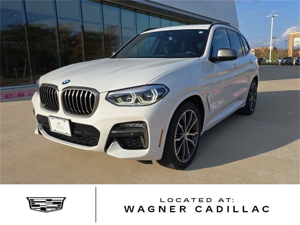 2021 BMW X3 40i's photo