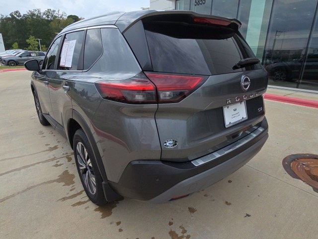 2023 Nissan Rogue SV photo 3