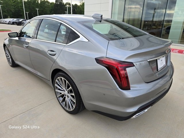 2025 Cadillac CT5 Premium Luxury photo 3