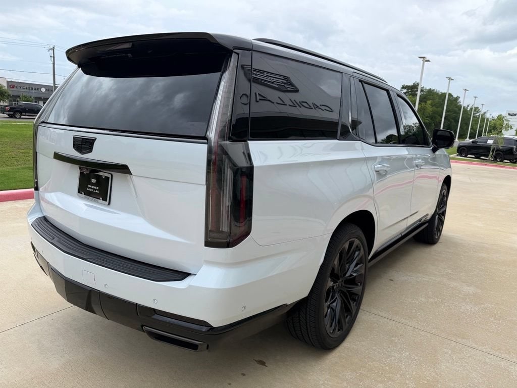 2026 Cadillac Escalade Sport - Photo 6