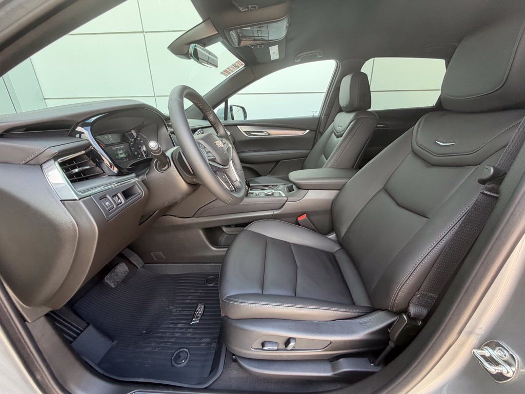 2026 Cadillac XT5 Luxury - Photo 13