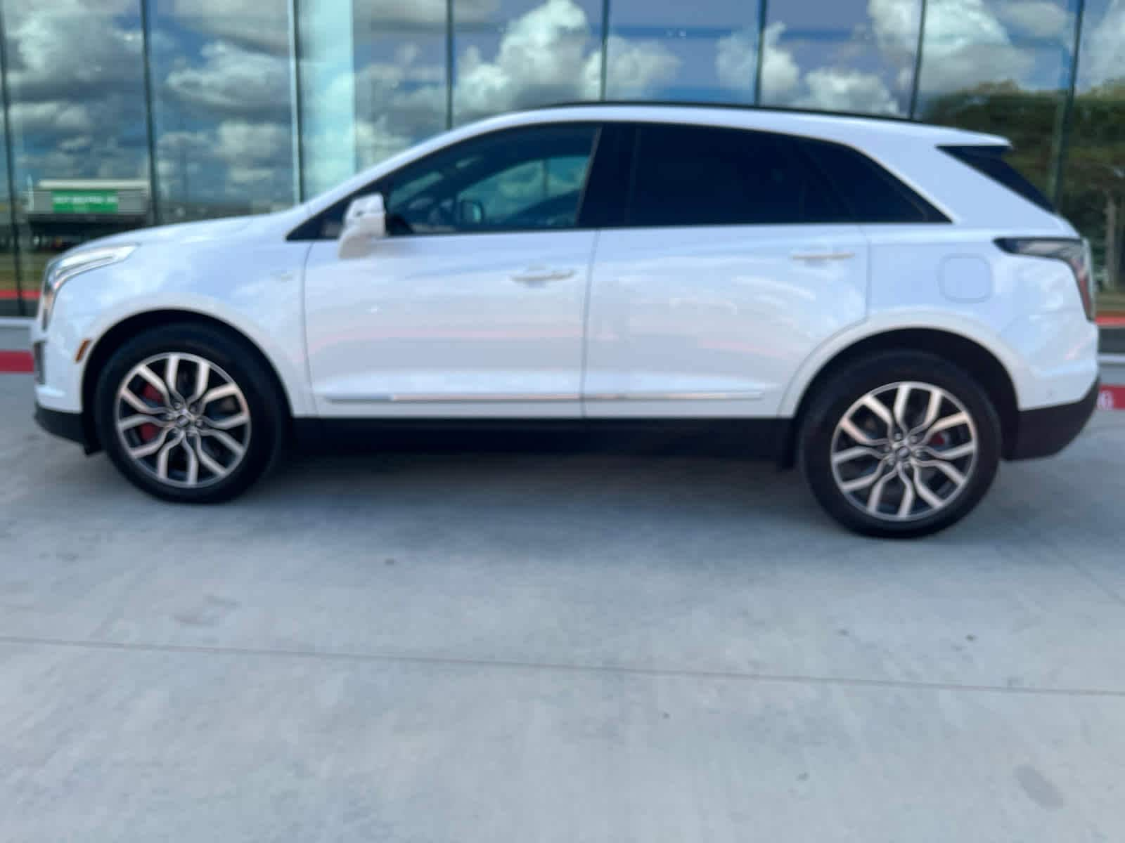 Used 2024 Cadillac XT5 Sport with VIN 1GYKNGRS1RZ704315 for sale in Tyler, TX