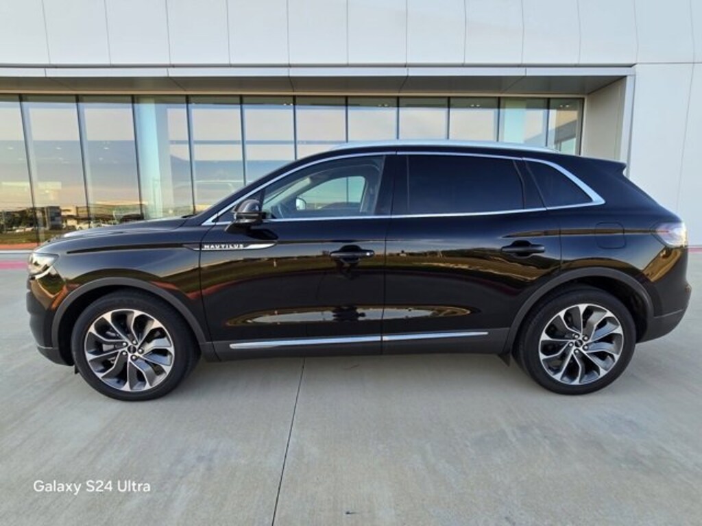 Used 2022 Lincoln Nautilus Reserve SUV