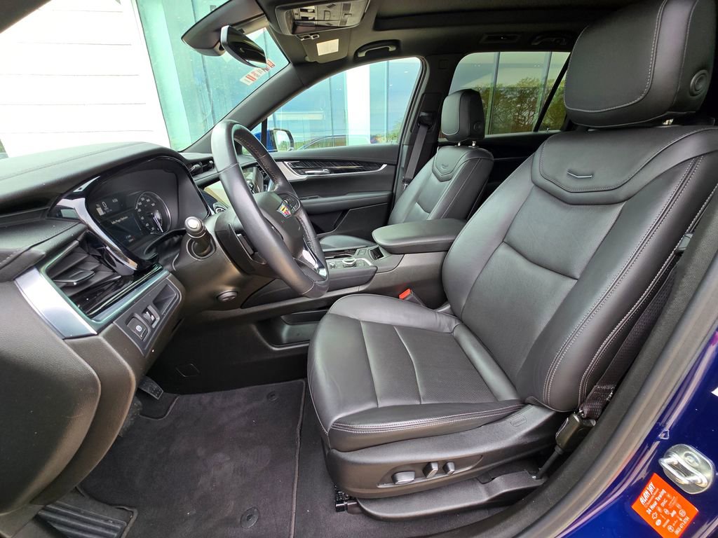 2024 Cadillac XT6 Premium Luxury - Photo 10