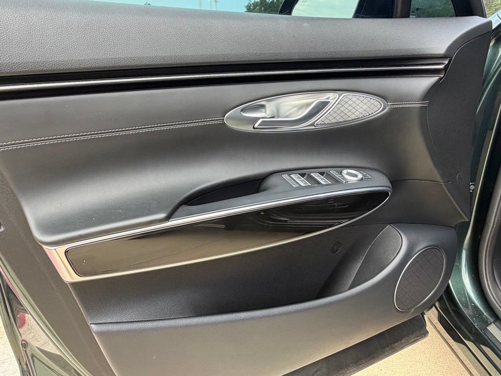 2023 GENESIS GV70 Standard - Photo 18