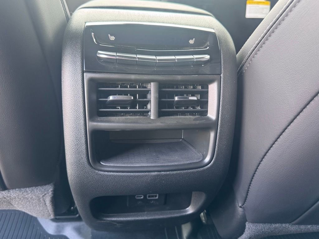 2026 Cadillac XT5 Premium Luxury - Photo 18
