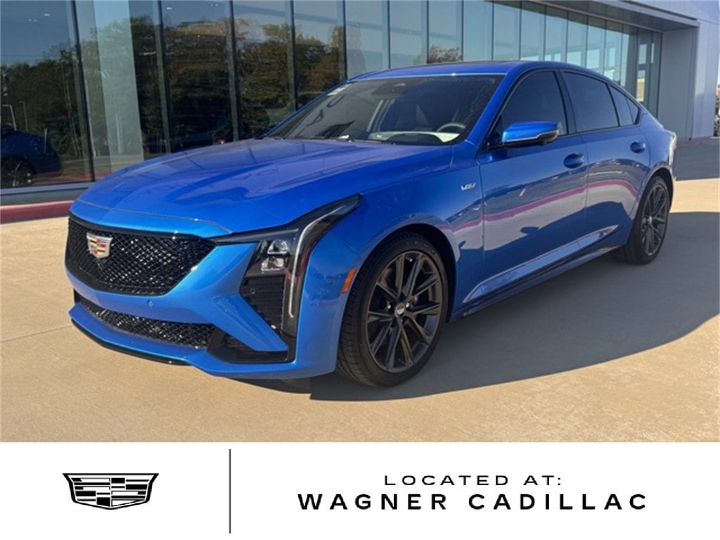 2026 Cadillac CT5 V-Series's photo