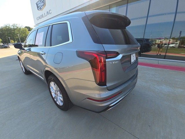 2023 Cadillac XT6 Luxury photo 3