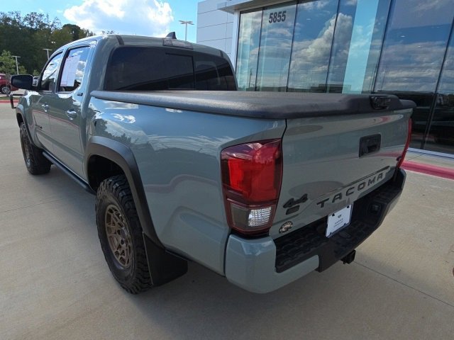 2022 Toyota Tacoma SR5 V6 photo 3