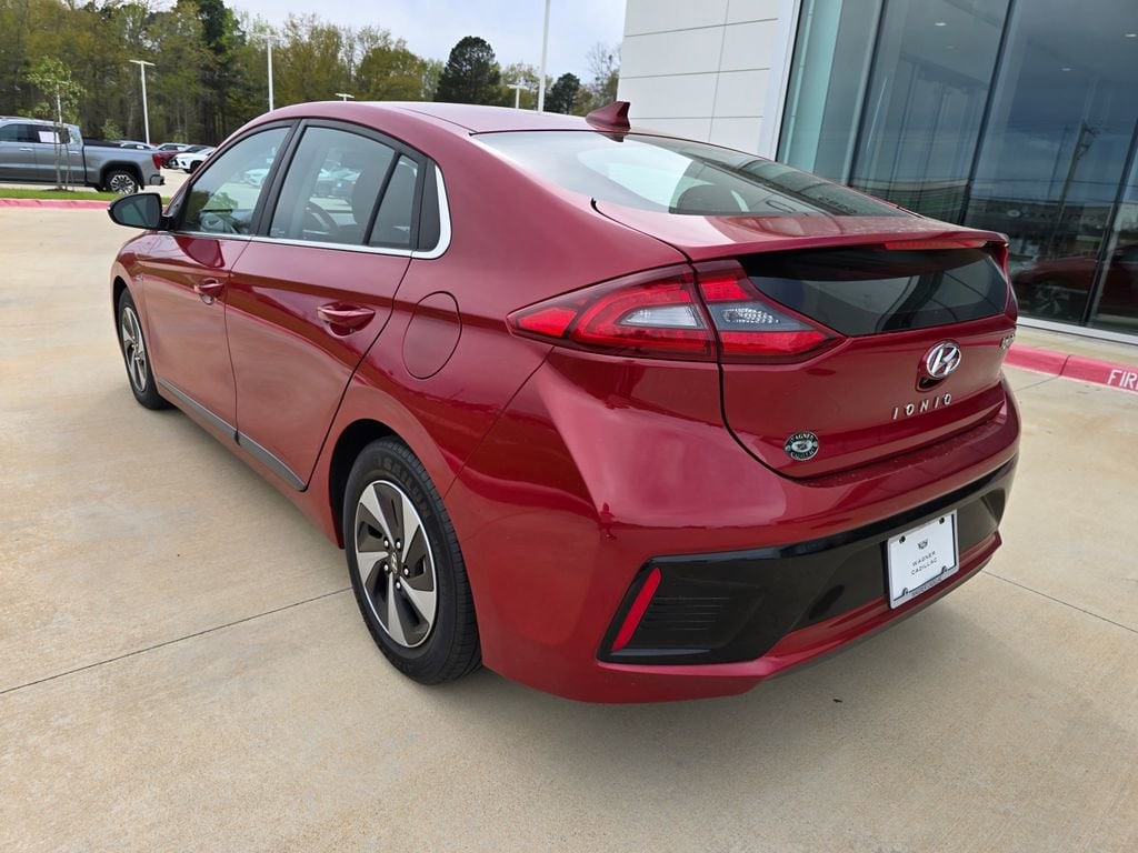 Used 2019 Hyundai IONIQ Hybrid SEL Hatchback