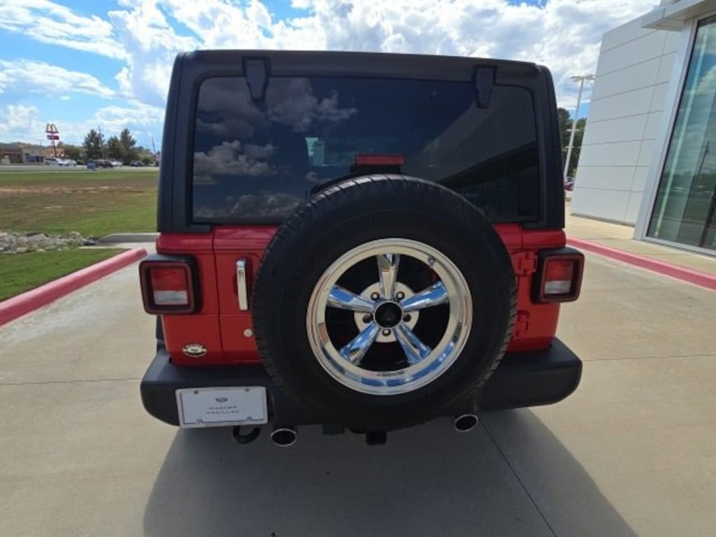 Used 2019 Jeep Wrangler Sport 4x4 SUV