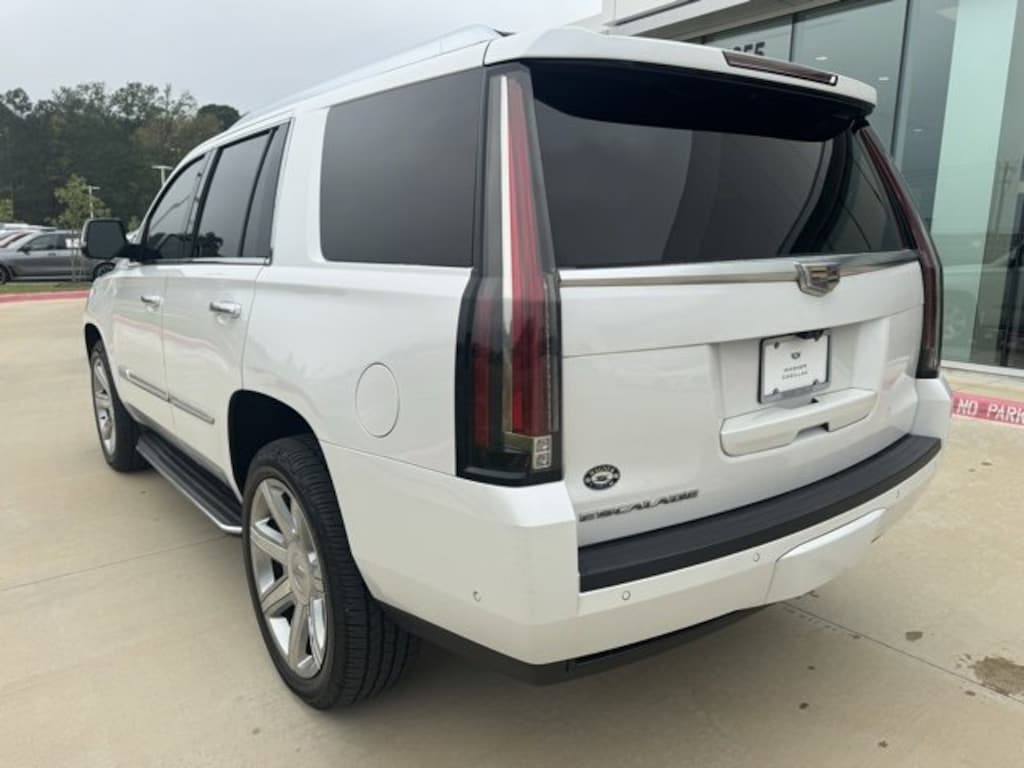 Used 2019 CADILLAC Escalade Premium Luxury SUV