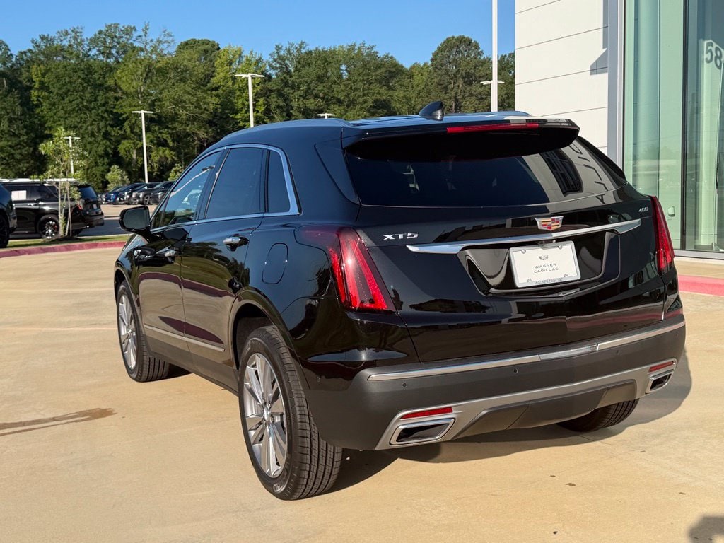 2026 Cadillac XT5 Premium Luxury - Photo 3