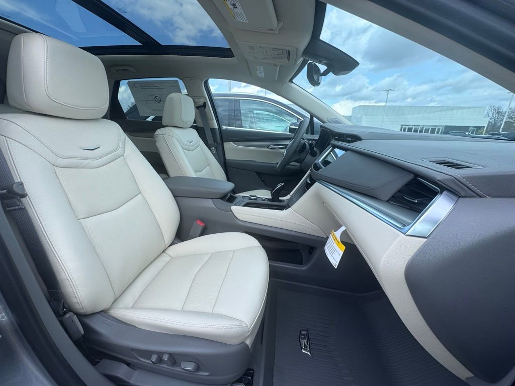 2026 Cadillac XT5 Premium Luxury - Photo 13