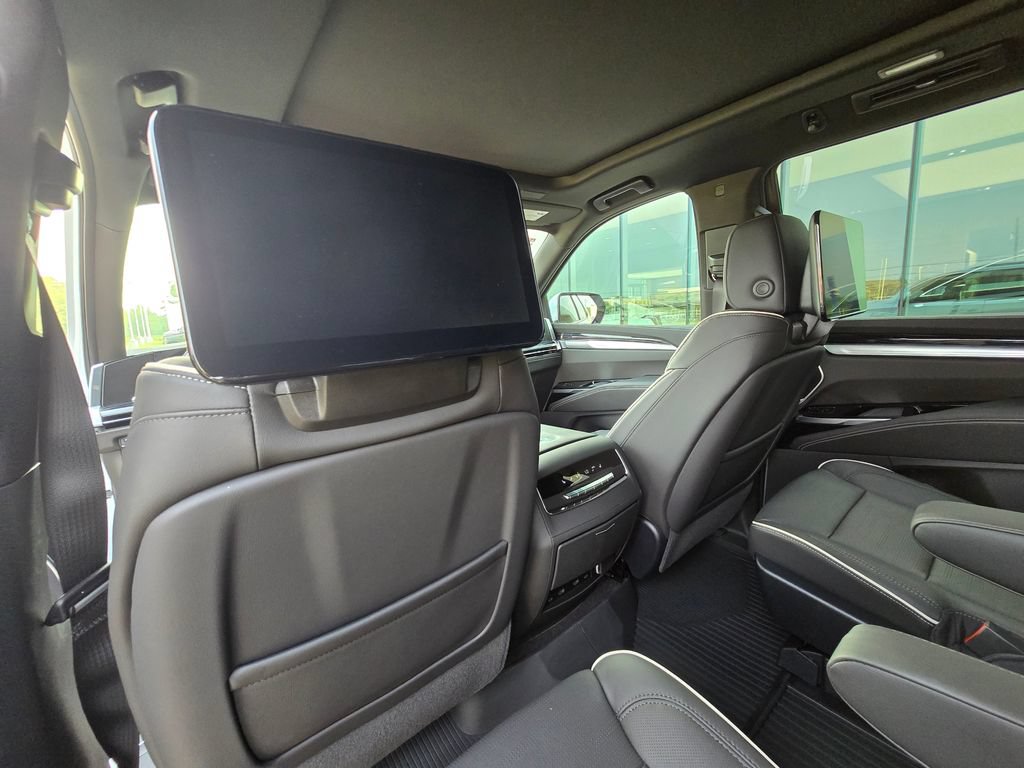 2026 Cadillac Escalade Sport - Photo 23