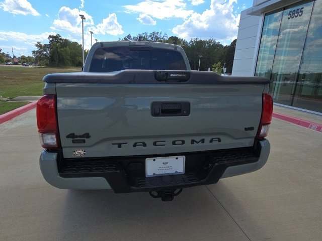 2022 Toyota Tacoma SR5 V6 photo 4