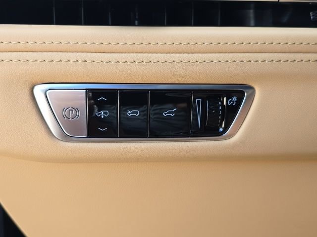 2026 Cadillac Escalade IQ Premium Luxury - Photo 26